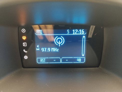 Used 2017 Ford Fiesta SE image 25