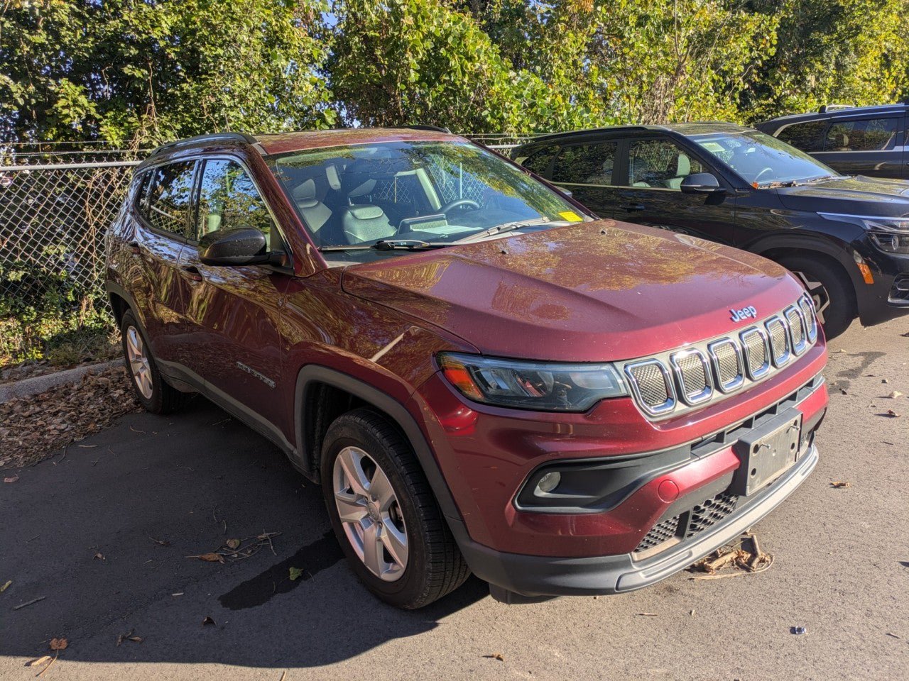 Used 2022 Jeep Compass Latitude AWD/4WD image 1