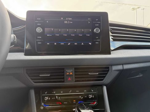 New 2026 Volkswagen Jetta SE FWD image 13