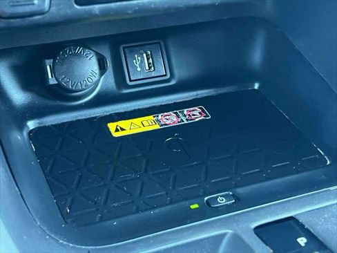 Certified 2024 Toyota RAV4 XSE w/ Premium Package AWD/4WD image 32