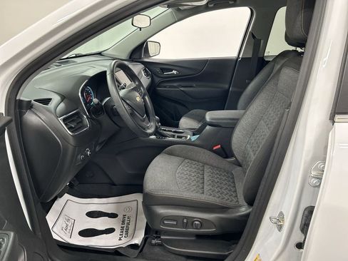 Certified 2023 Chevrolet Equinox LT AWD/4WD image 9