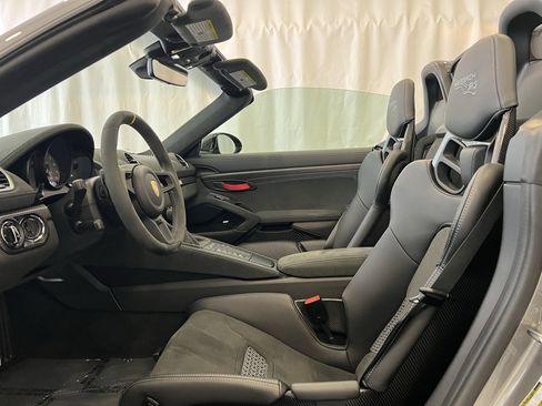 Certified 2024 Porsche 718 Boxster Spyder RS image 5