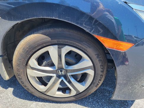 Used 2017 Honda Civic LX image 7