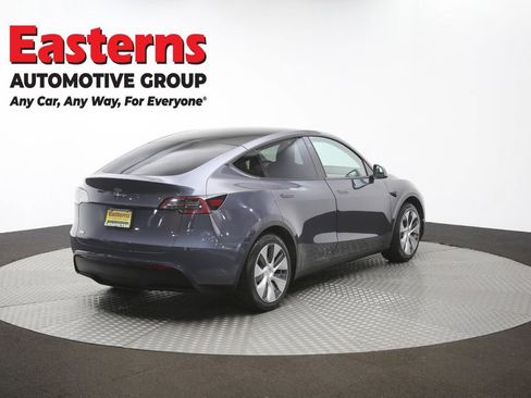 Used 2021 Tesla Model Y Long Range AWD/4WD image 35