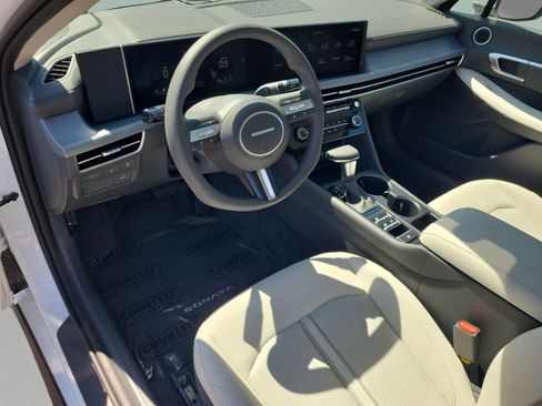 New 2026 Hyundai Sonata SE FWD image 17