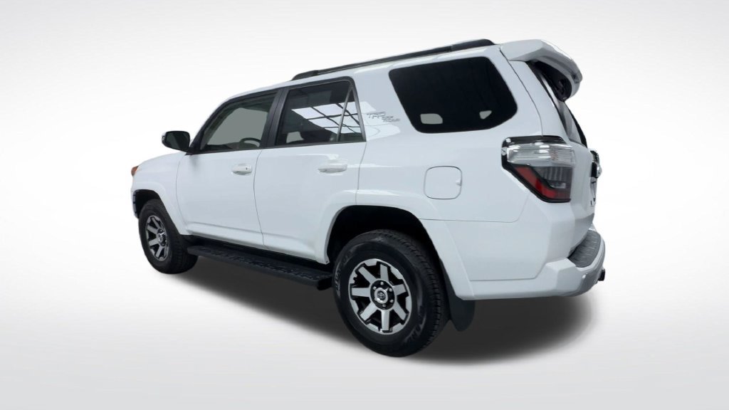 Certified 2024 Toyota 4Runner TRD Off-Road Premium w/ Moonroof Package AWD/4WD image 26