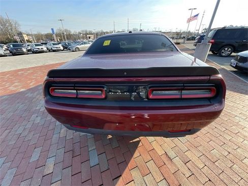 Used 2018 Dodge Challenger SXT w/ Blacktop Package image 16