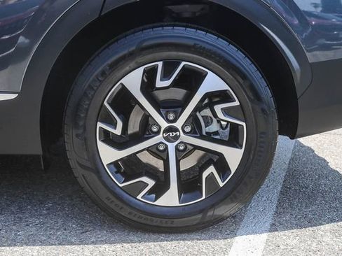 Certified 2023 Kia Sportage EX AWD/4WD image 12