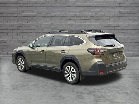 Used 2025 Subaru Outback Premium w/ Popular Package #1A AWD/4WD image 6