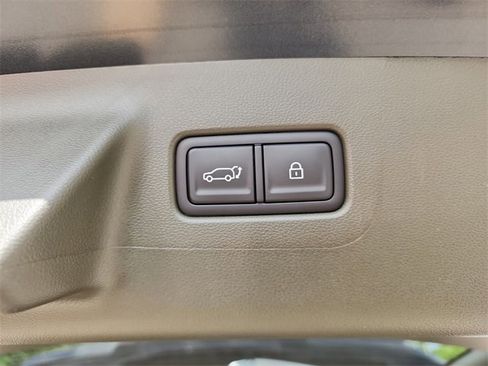 New 2025 Hyundai Santa Fe Calligraphy image 9