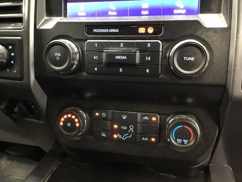 Used 2021 Ford F250 XLT w/ XLT Value Package AWD/4WD image 26