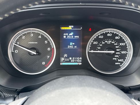 Used 2024 Subaru Forester Premium AWD/4WD image 32