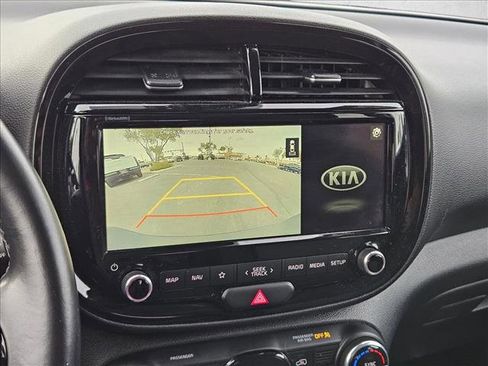 Used 2021 Kia Soul EX image 13