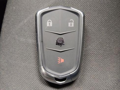 Used 2018 Chevrolet Trax LT w/ LT Convenience Package image 32