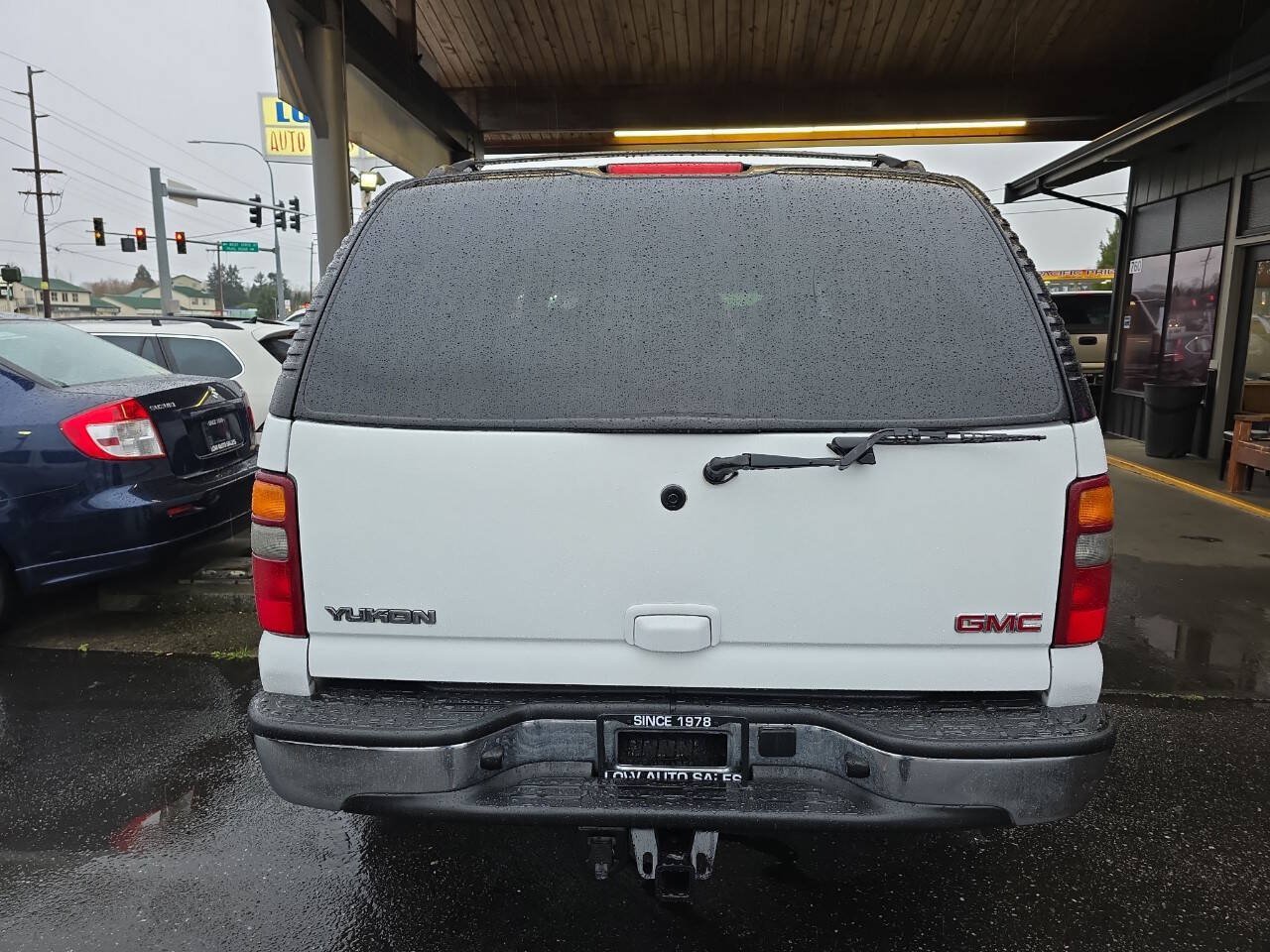 Used 2003 GMC Yukon SLT w/ 1SD Preferred Equipment Group AWD/4WD image 4