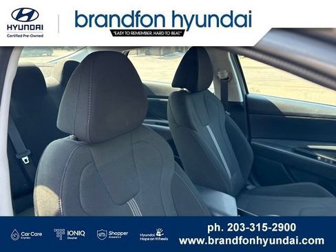 Used 2023 Hyundai Elantra SE FWD image 28