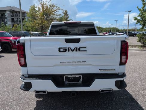Used 2024 GMC Sierra 1500 Elevation w/ Preferred Package AWD/4WD image 5