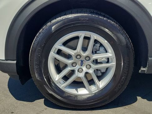 Used 2026 Ford Explorer Active w/ Active Comfort Package RWD image 26