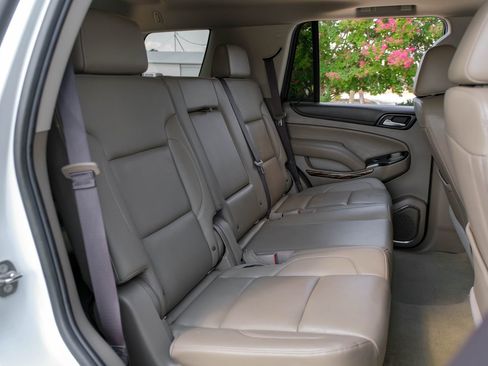 Used 2018 GMC Yukon SLT w/ Open Road Package image 33