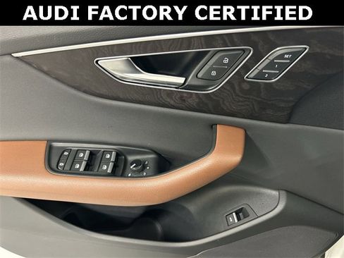 Certified 2022 Audi Q8 Premium image 13