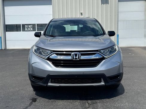 Used 2018 Honda CR-V LX image 2