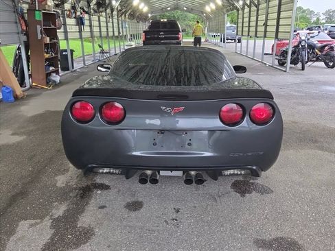 Used 2010 Chevrolet Corvette Coupe w/ 1LT RWD image 4