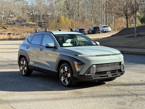 Used 2025 Hyundai Kona SEL image 7