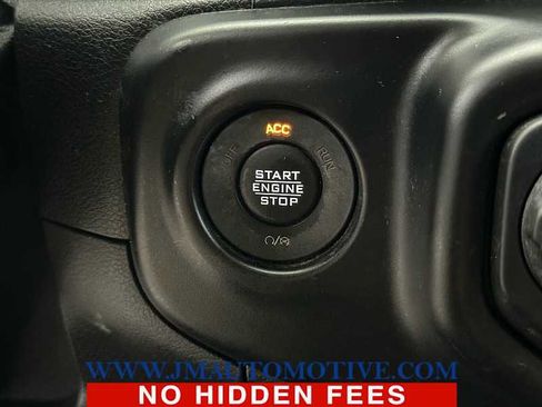 Used 2021 Jeep Gladiator Sport image 44