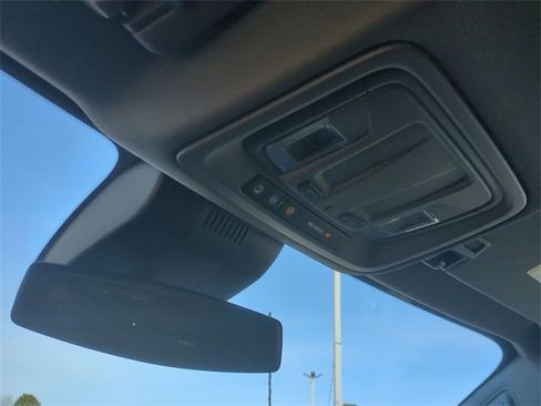 Used 2024 GMC Sierra 2500 SLE w/ SLE Convenience Package image 28