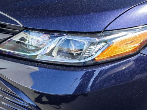 Used 2022 Toyota Camry LE FWD image 22