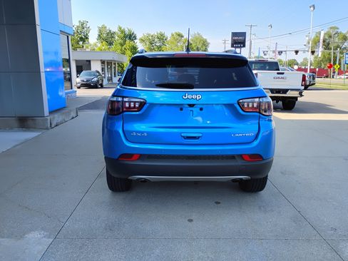 Used 2023 Jeep Compass Limited AWD/4WD image 15