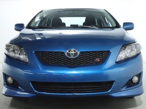 Used 2010 Toyota Corolla S image 5