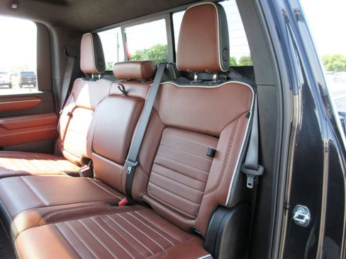 Certified 2024 GMC Sierra 2500 Denali Ultimate AWD/4WD image 25