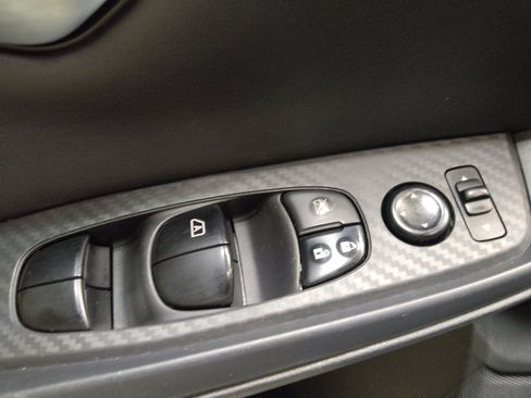Used 2021 Nissan Sentra S FWD image 27