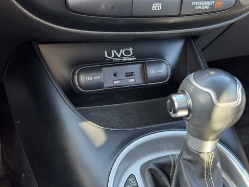 Used 2014 Kia Soul + w/ UVO w/Eservices Package image 13
