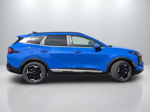 New 2026 Kia Sportage EX FWD image 3