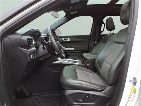 Used 2022 Ford Explorer Timberline image 15