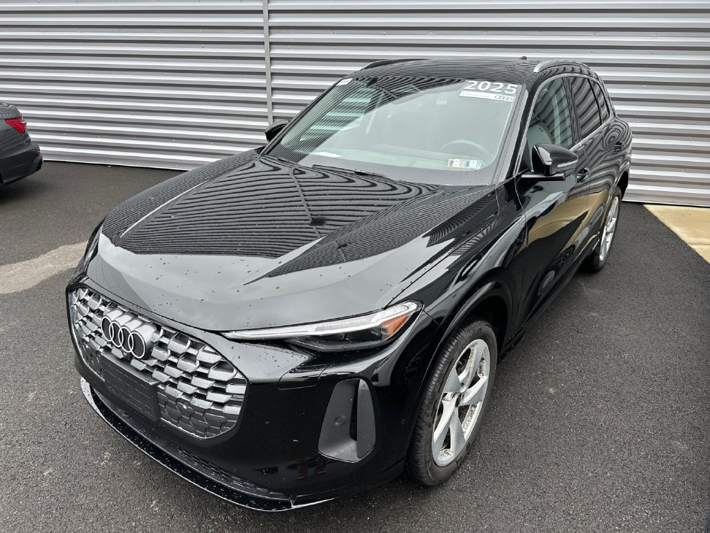 Certified 2025 Audi Q5 Premium w/ Premium Plus AWD/4WD image 33
