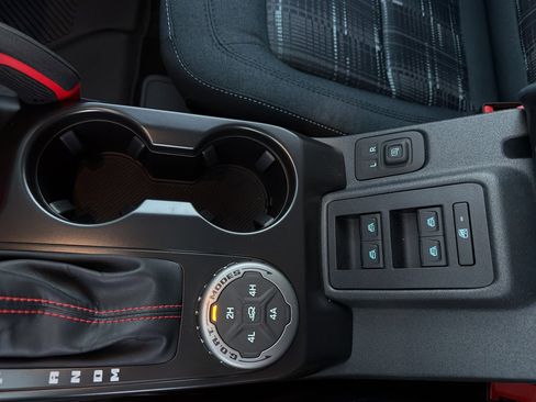 New 2025 Ford Bronco Heritage Edition image 28