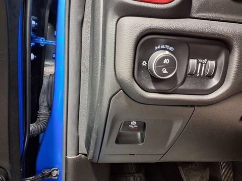 Used 2025 RAM 1500 Rebel AWD/4WD image 19