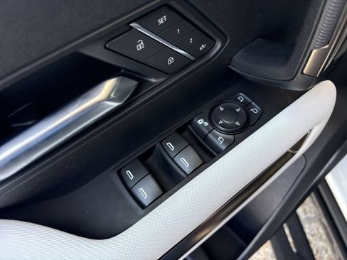 Certified 2025 GMC Hummer EV 3X AWD/4WD image 24