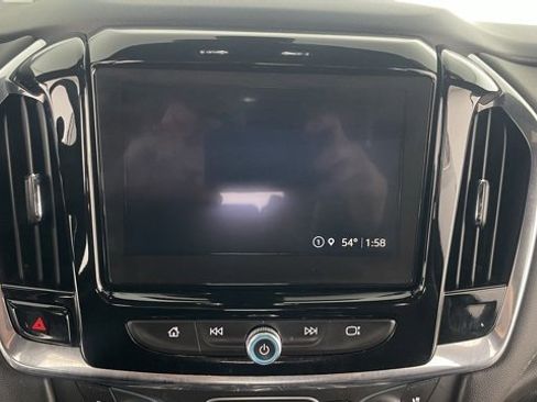 Used 2024 Chevrolet Traverse High Country image 41