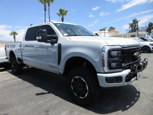 Used 2026 Ford F250 Lariat w/ Tremor Off-Road Package AWD/4WD image 3
