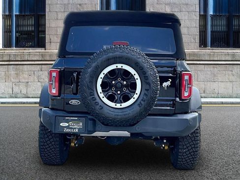 Certified 2023 Ford Bronco Outer Banks w/ Sasquatch Package AWD/4WD image 4