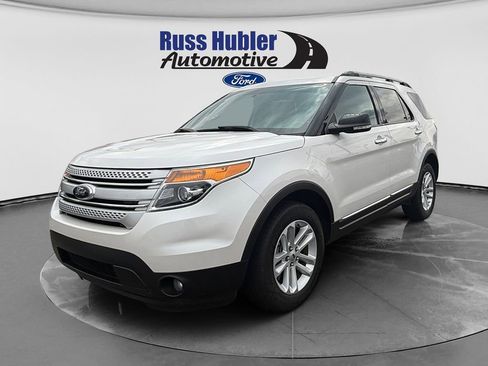 Used 2014 Ford Explorer XLT w/ Equipment Group 202A AWD/4WD image 1
