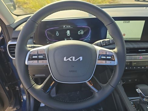 New 2025 Kia Telluride EX image 34