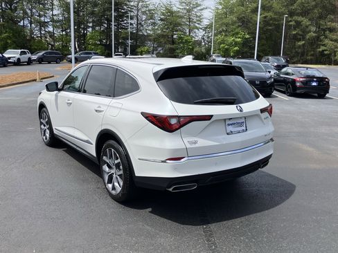 Used 2024 Acura MDX SH-AWD w/ Technology Package image 8