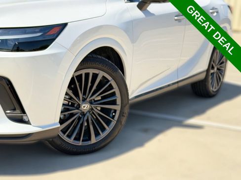 Used 2025 Lexus RX 350 Premium w/ Convenience Package FWD image 8