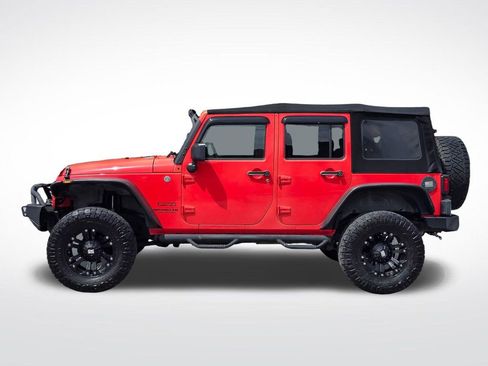 Used 2013 Jeep Wrangler Unlimited Sport AWD/4WD image 13