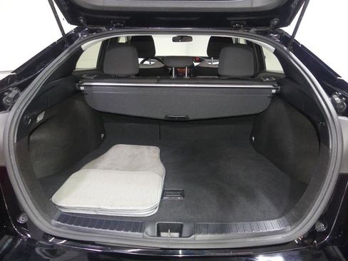 Used 2022 Toyota Prius LE image 9